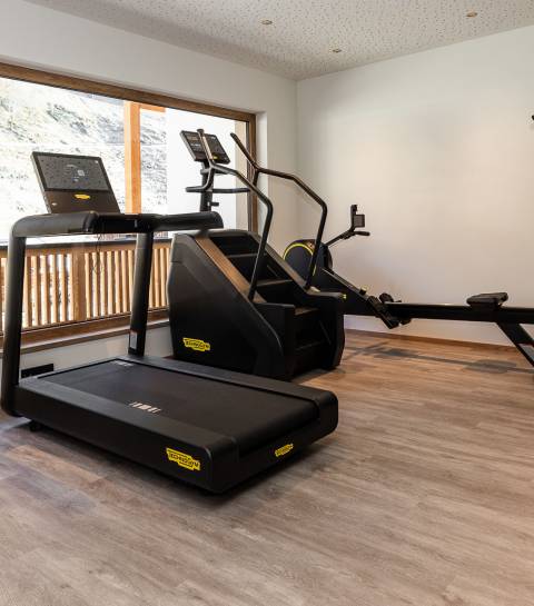 Moderner Fitnessraum