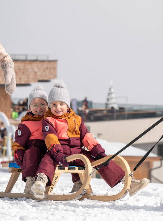 Tobogganing - Familienhotel Oberkarteis