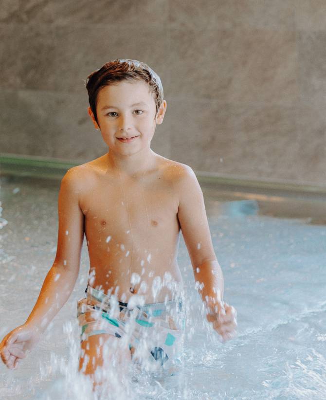 Our Indoor Swimming Pool: Refreshing Water Fun - Familienhotel Oberkarteis