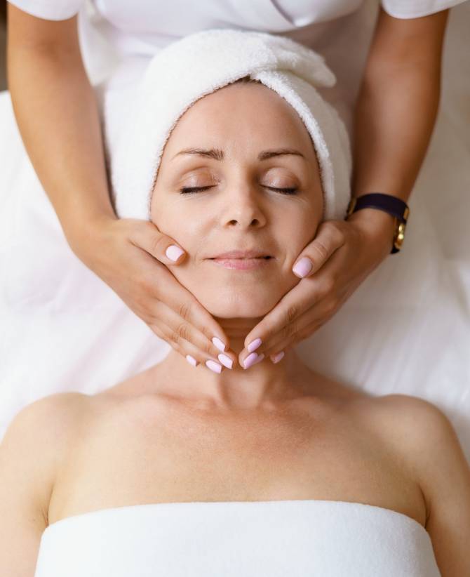Beauty Treatments: From Head to Toe in the Best Hands - Familienhotel Oberkarteis