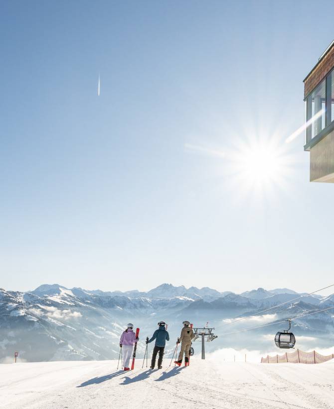 Ski Holidays: Fun on the Slopes in Ski amadé - Familienhotel Oberkarteis