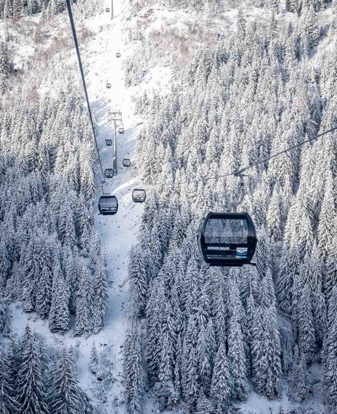Skiing and Winter Holidays: Snow Fun for the Whole Family - Familienhotel Oberkarteis