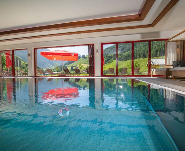 Familienhotel Oberkarteis mit Hallenbad