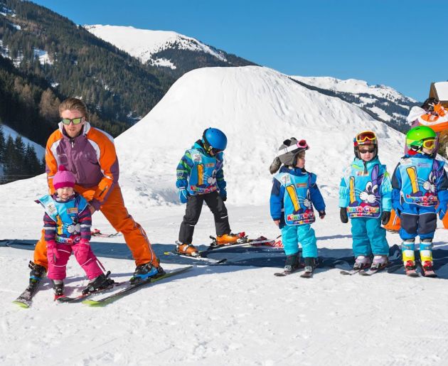 Skifahren lernen für alle Skizwerge