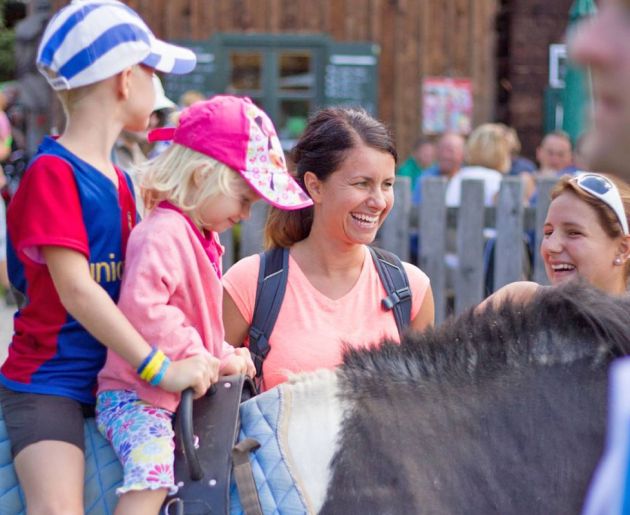 Gemeinsame Wanderung mit Begleitung der Ponys