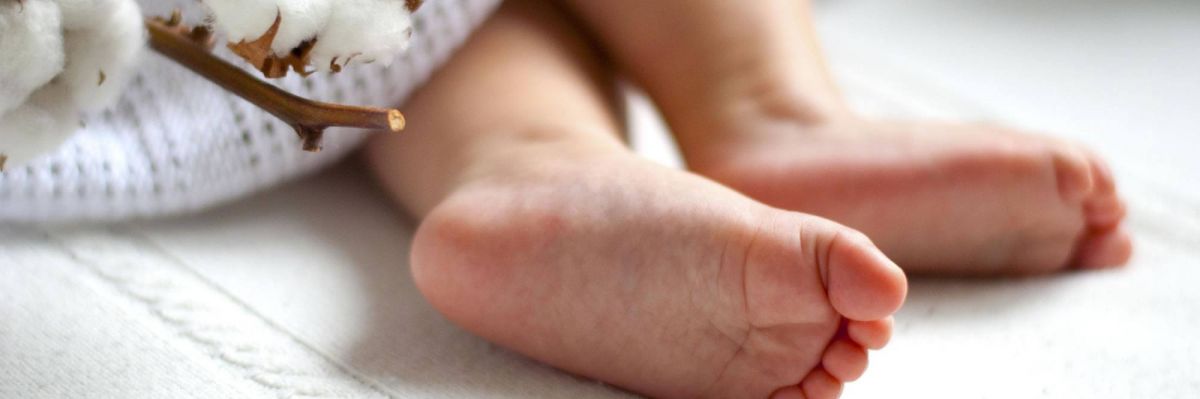Urlaub mit dem Baby im Familotel Oberkarteis in Österreich