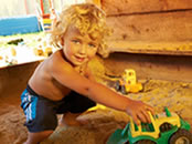 Wasser-Sand-Spielplatz